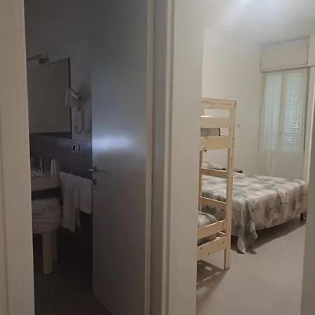 Hotel Hotel Flora 3*