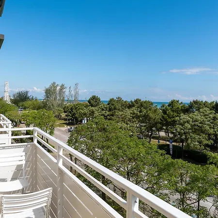 Hotel Flora Cesenatico