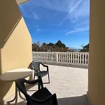 Hotel Flora
