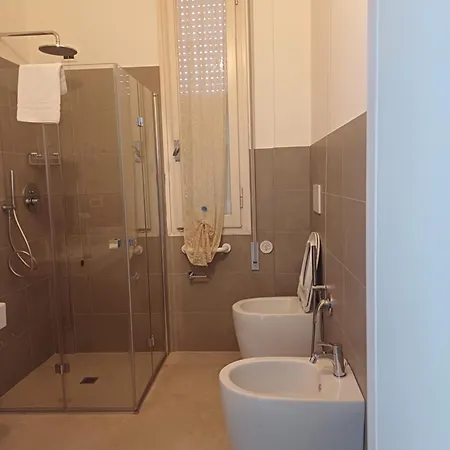Отель Hotel Flora