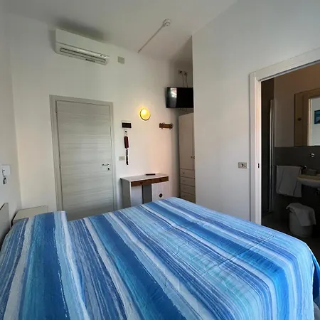 Hotel Flora Cesenatico
