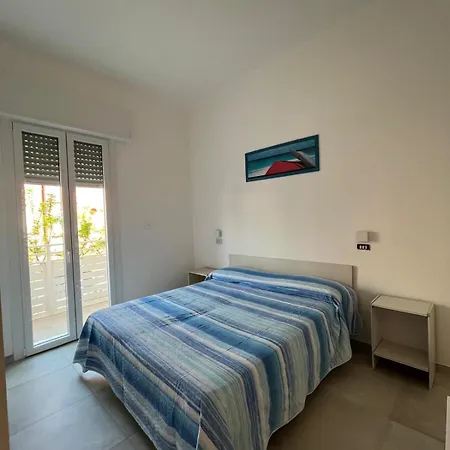 Hotel Flora 3* Cesenatico