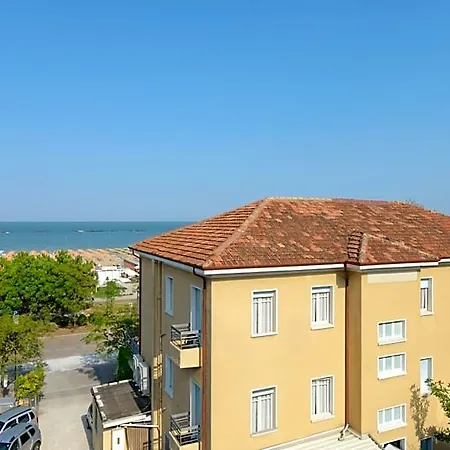 Flora Hotel Cesenatico