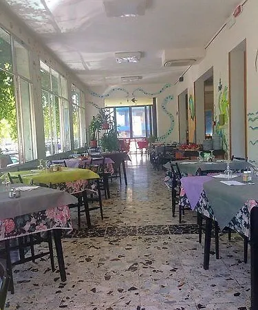 Hotel Flora