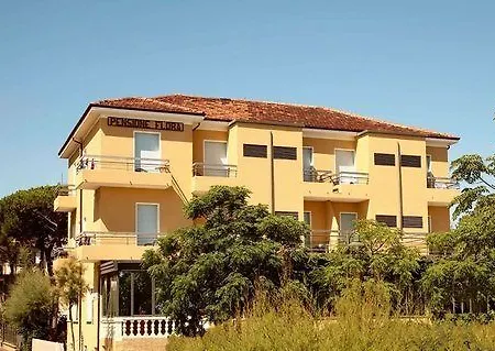 Szálloda Flora Cesenatico