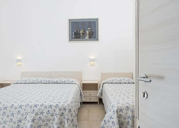 Hotel Flora 3*