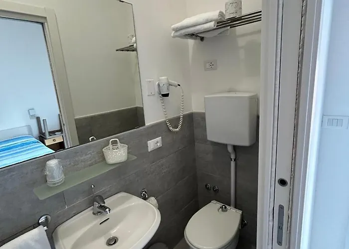Otel Flora 3*