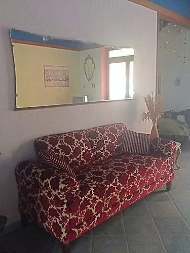 Flora 3* تْشيزيناتيكو