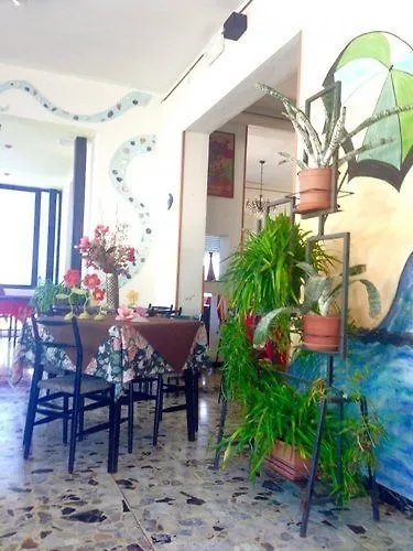 Flora فندق تْشيزيناتيكو